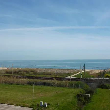 Apartment L19 Trilocale Con Vista Mare *