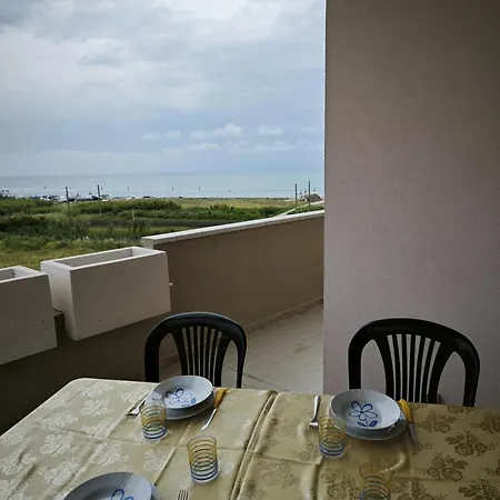 L19 - Trilocale Con Vista Mare דירה *