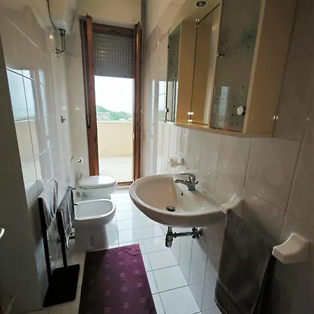 L19 - Trilocale Con Vista Mare *