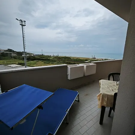 L19 - Trilocale Con Vista Mare