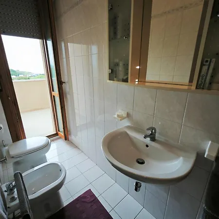 L19 - Trilocale Con Vista Mare